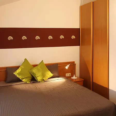 Apartmán Ferienwohnung Flieder *